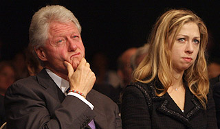 Дочь Клинтона просит его похудеть к свадьбе Дочь Клинтона просит его похудеть к свадьбе