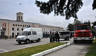 Террористы взорвали ипподром в Нальчике Террористы взорвали ипподром в Нальчике