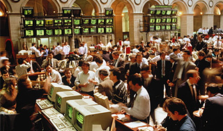 Испания нервирует биржи Европы Испания нервирует биржи Европы