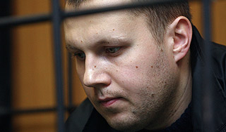 Жена рассказала суду о преступном офицере Жена рассказала суду о преступном офицере