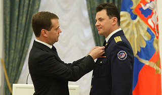 Россия обрела двух новых Героев Россия обрела двух новых Героев