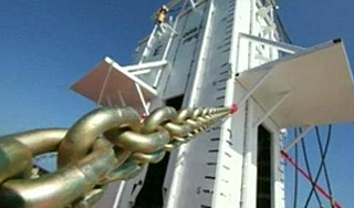 Роботы остановили нефть у берегов США Роботы остановили нефть у берегов США