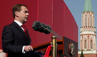 Медведев: Война сделала нас сильной нацией Медведев: Война сделала нас сильной нацией