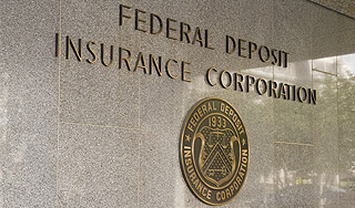 В Соединенных Штатах лопнули 68 банков В Соединенных Штатах лопнули 68 банков