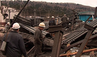 Взорвавшуюся шахту обследуют "Струной" Взорвавшуюся шахту обследуют "Струной"