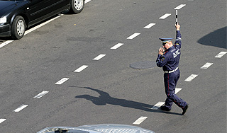 Нарушитель ПДД застрелился на дороге Нарушитель ПДД застрелился на дороге