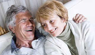 Прикосновение женщины толкает на риск Прикосновение женщины толкает на риск