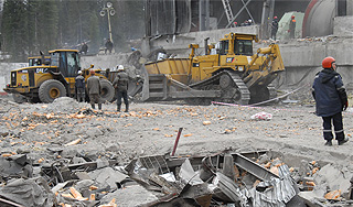 Поиску горняков мешают пожары Поиску горняков мешают пожары