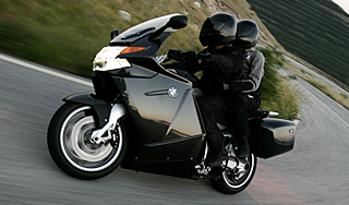 BMW отзывает мотоциклы по всему миру BMW отзывает мотоциклы по всему миру