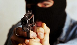 Раненый бизнесмен обезоружил киллера Раненый бизнесмен обезоружил киллера