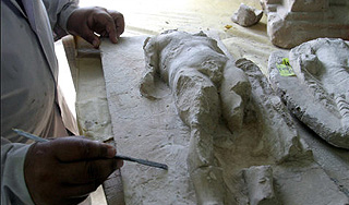 В Греции нашли две уникальные статуи В Греции нашли две уникальные статуи