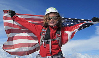 Школьник поставил рекорд на Эвересте Школьник поставил рекорд на Эвересте