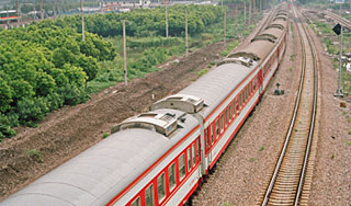 Поезд сошел с рельс на юго-востоке Китая Поезд сошел с рельс на юго-востоке Китая