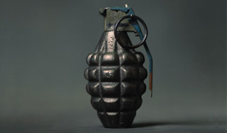 Милиция поймала гранатометателя Милиция поймала гранатометателя