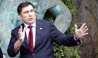 Саакашвили стал крестным отцом пещеры Саакашвили стал крестным отцом пещеры