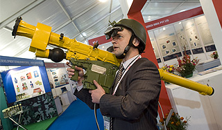 США создают несмертельный гранатомет США создают несмертельный гранатомет