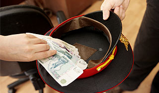 Названы самые богатые милиционеры страны Названы самые богатые милиционеры страны