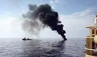 Битва с нефтяным пятном проиграна Битва с нефтяным пятном проиграна