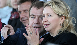 Медведеву показали Президентскую регату Медведеву показали Президентскую регату