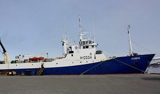 У Шпицбергена задержан российский траулер У Шпицбергена задержан российский траулер