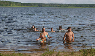 На трех московских пляжах запретили купание На трех московских пляжах запретили купание
