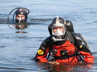 Отец и дочь утонули в реке