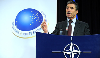 НАТО признало Россию партнером НАТО признало Россию партнером