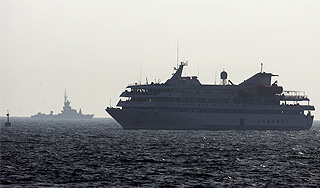 Активистов флотилии наградили гражданством Активистов флотилии наградили гражданством