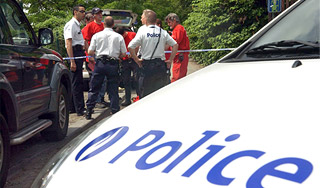 Албанец с топором устроил бойню в суде Албанец с топором устроил бойню в суде