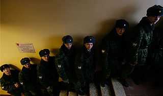 ЛДПР предлагает откупиться от армии ЛДПР предлагает откупиться от армии