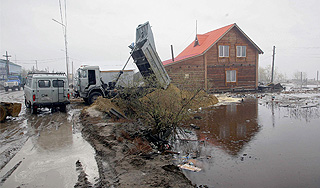 Мощный удар стихии угрожает югу России Мощный удар стихии угрожает югу России