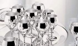 В посуде популярной марки нашли опасность В посуде популярной марки нашли опасность