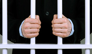 Создатель "пирамиды" получил 50 лет тюрьмы Создатель "пирамиды" получил 50 лет тюрьмы