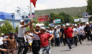 В Киргизии готовятся к атаке мародеров В Киргизии готовятся к атаке мародеров