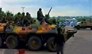 Киргизам разрешили вести огонь на поражение Киргизам разрешили вести огонь на поражение