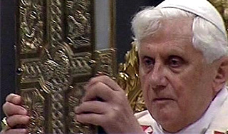 Полиция прослушивала телефон Папы Полиция прослушивала телефон Папы