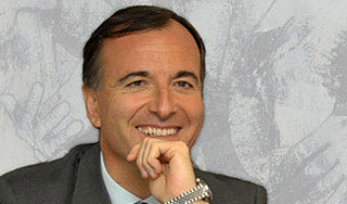 Франко Фраттини тайно женился в 53 года Франко Фраттини тайно женился в 53 года