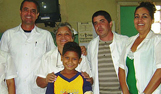 Мальчик выжил после разряда в 13 800 вольт Мальчик выжил после разряда в 13 800 вольт