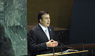 Саакашвили готовит Грузию к чудесам Саакашвили готовит Грузию к чудесам