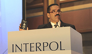 Интерпол отказался выдать преступников Интерпол отказался выдать преступников