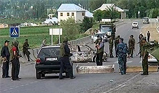 Узбеки и киргизы обмениваются заложниками Узбеки и киргизы обмениваются заложниками