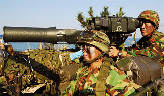 Армия Кореи испугалась воздушных шаров Армия Кореи испугалась воздушных шаров