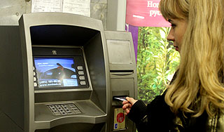 Банкоматы обяжут сообщать о процентах Банкоматы обяжут сообщать о процентах