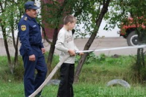 Инвалидам по зрению рассказали о пожарной безопасности