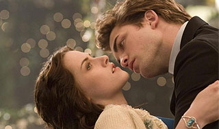 Паттинсон оказался потомком графа Дракулы Паттинсон оказался потомком графа Дракулы