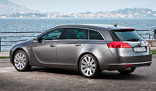 ТЕСТ-ДРАЙВ: Opel показал самый красивый универсал ТЕСТ-ДРАЙВ: Opel показал самый красивый универсал