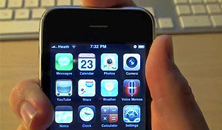 Названы первые проблемы iPhone 4 Названы первые проблемы iPhone 4