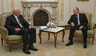 Москва и Киев подсчитали доход от дружбы Москва и Киев подсчитали доход от дружбы