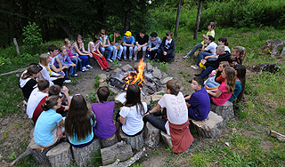 12 детей сбежали из летнего лагеря 12 детей сбежали из летнего лагеря