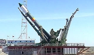 Космический грузовик ушел в фруктовый рейс Космический грузовик ушел в фруктовый рейс